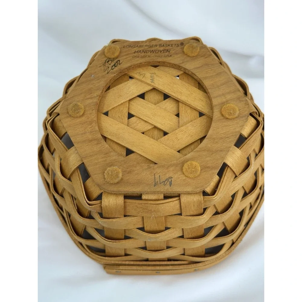 2002‎ Longaberger Hexagon Basket with Plastic Protector – 6